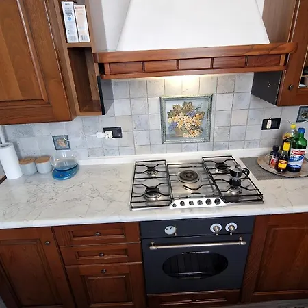 Casa Moderna Con Parcheggio Privato - Ztl Free - Terrazza - Wi-fi *