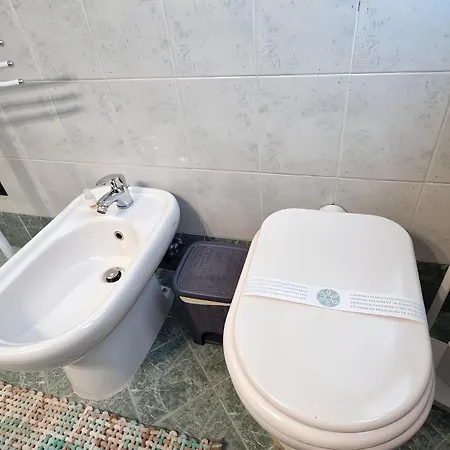 Moderno Con Parcheggio Privato *