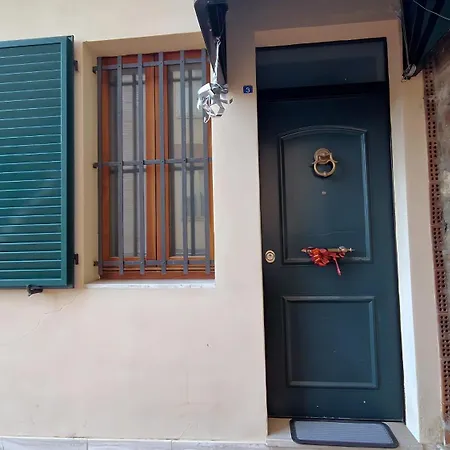 Moderno Con Parcheggio Privato Appartamento *