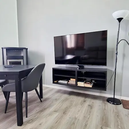 Moderno Con Parcheggio Privato Appartamento