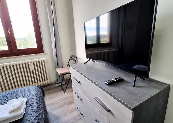 Moderno Con Parcheggio Privato, Ztl Free * סיינה