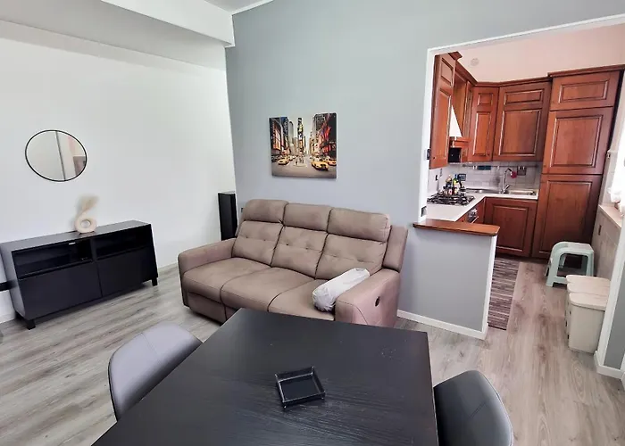 Moderno Con Parcheggio Privato, Ztl Free סיינה