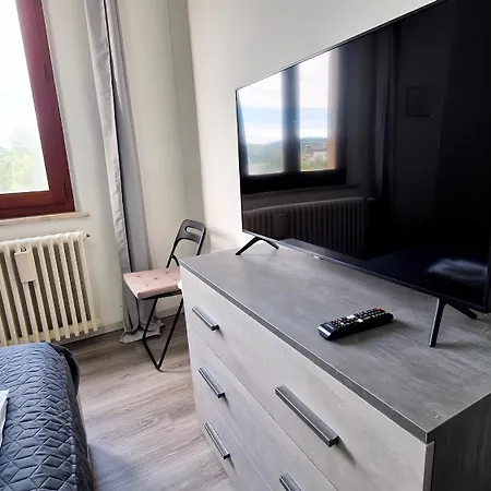 Moderno Con Parcheggio Privato * 시에나