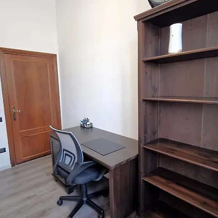 Moderno Con Parcheggio Privato